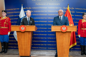 Andrija Mandić-meclis başkanı