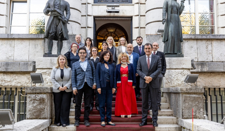 cetinje kültür bakanları kosneyi