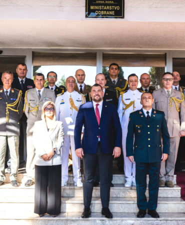 karadağ savunma bakanlığı brifingi