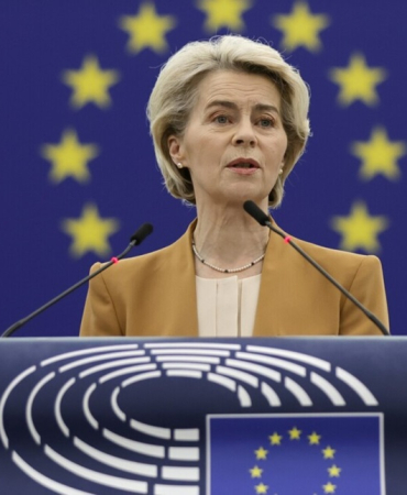 ursula fon der lajen