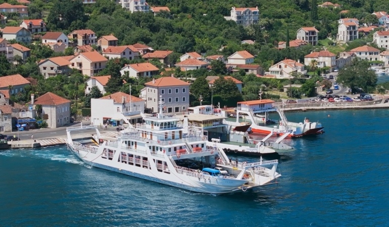 herceg novi feribot