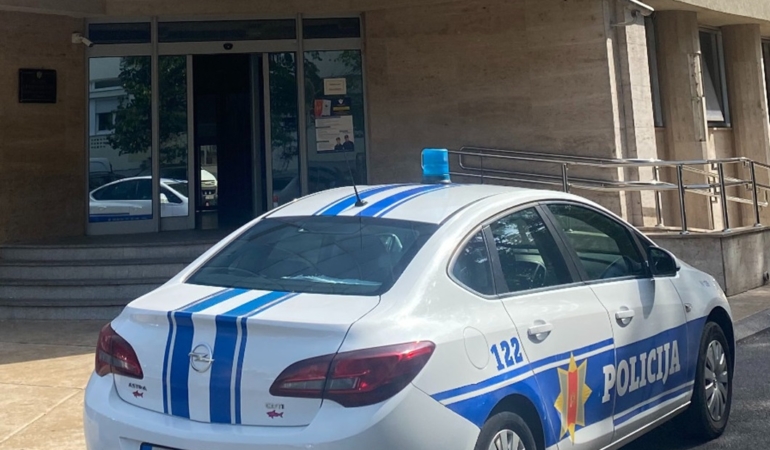 karadağ okullara bomba ihbarı