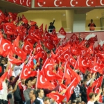 karadağ türkiye maçı taraftar