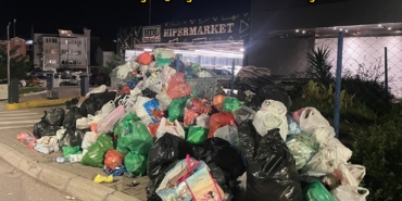 budva çöp şehir