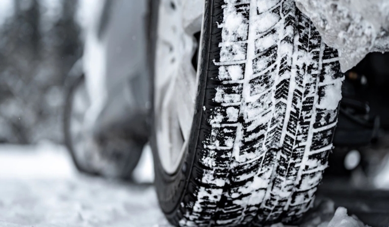 montenegro kış lastiği uygulaması