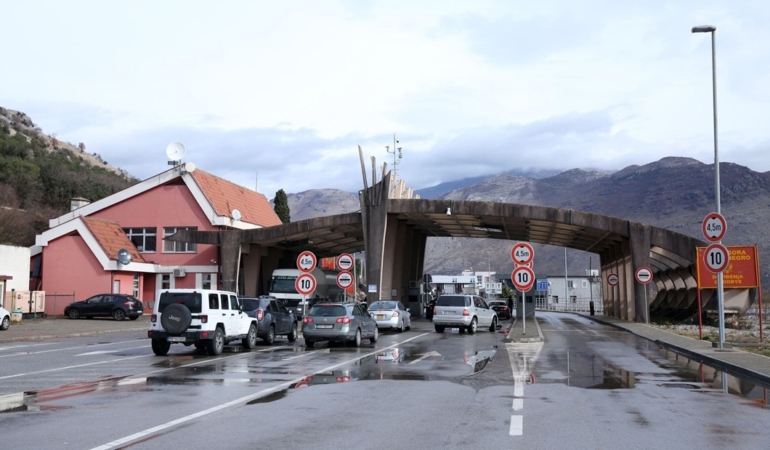 bozaj sınır kapısı