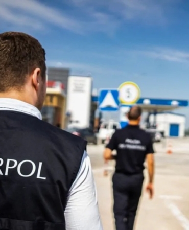 interpol karadağ tutuklama