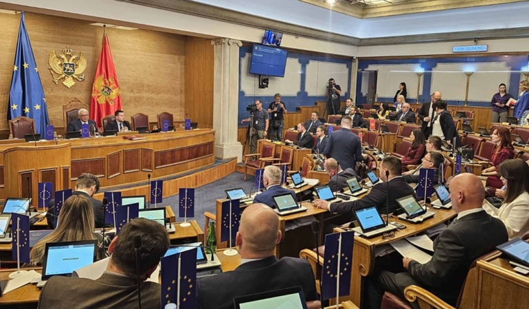 karadağ meclisi BAE anlaşmaları