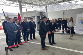 karadağ ve bosna arasında sınır kapısı