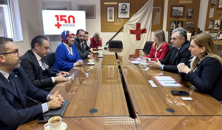 kızılay - karadağ - yardım