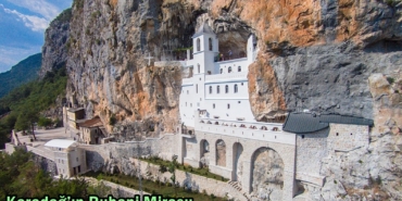 ostrog manastırı karadağ