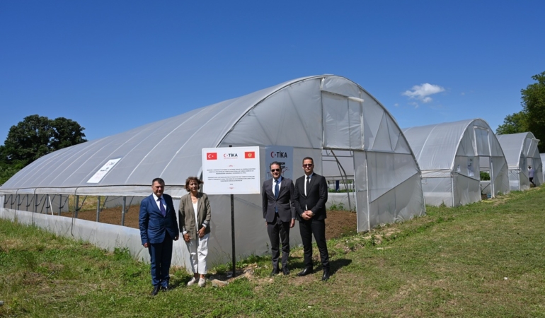 TİKA - Karadağ - Sera