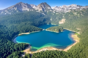 montenegro kara göl