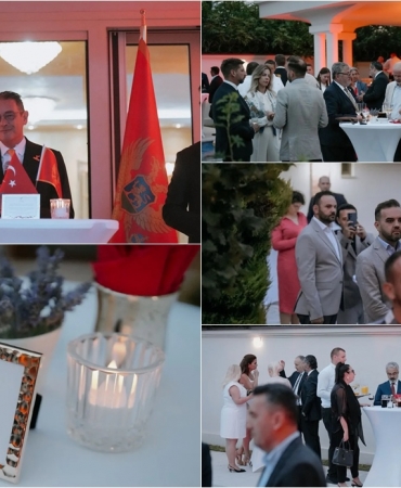 turkcham karadağ resepsiyon