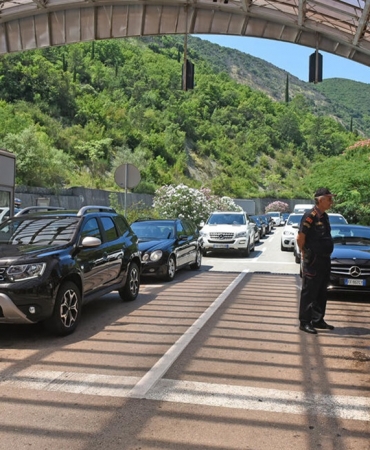 karadağ sınır kapısı - vize