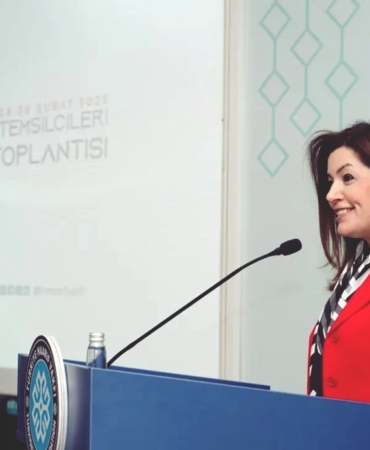 yeni-podgoritsa-karadag-buyukelcisi-ayda-unlu-oldu