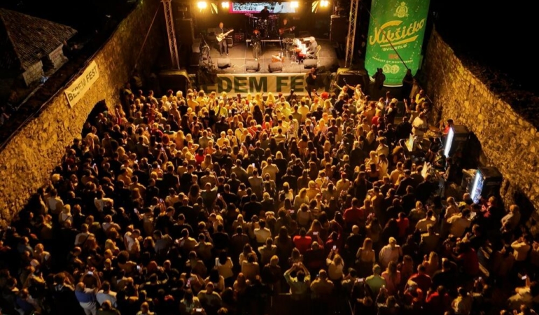 Badem Fest